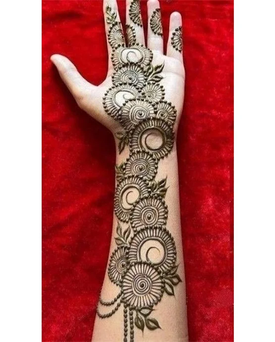 Plait Inspired Trendy Front Hand Mehndi Design Plait Inspired Trendy Front Hand Mehndi Design